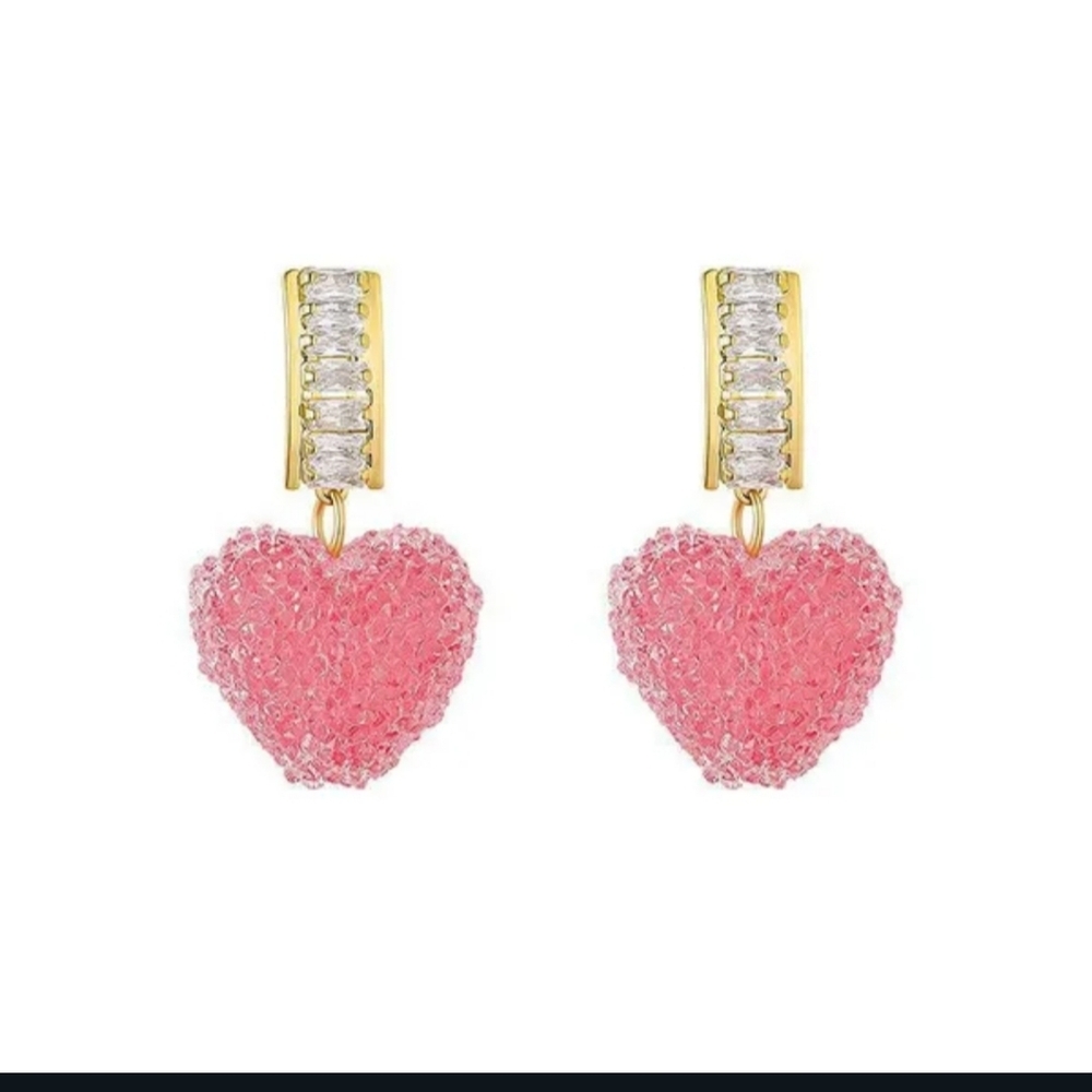 NWT Adorable Pink Crystal Candy Heart Earrings!!
